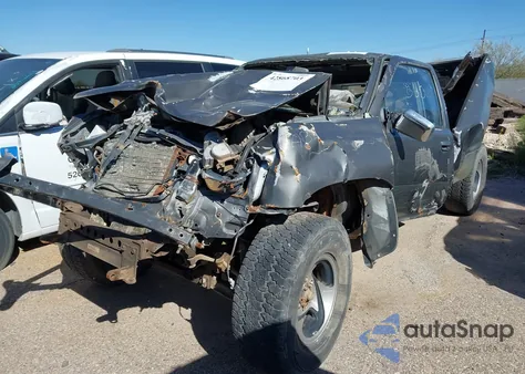 1989 Toyota Pickup 1/2 Ton Ex Long Whlbs Sr5 из США, поврежденный, VIN JT4VN13G5K0005963